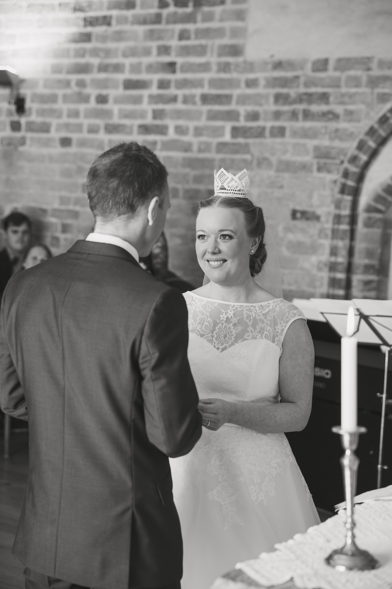 ViOli Photography bröllopsfotograf-Karlshamn-Blekinge-Ronneby-Karlskrona-Sölvesborg-Bromölla-Kristianstad (21 av 35)
