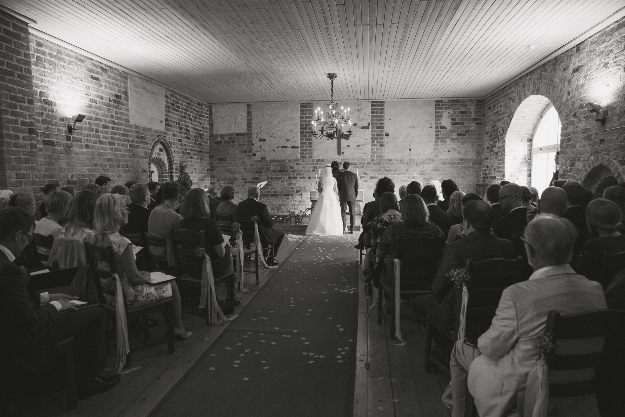 ViOli Photography bröllopsfotograf-Karlshamn-Blekinge-Ronneby-Karlskrona-Sölvesborg-Bromölla-Kristianstad (24 av 35)